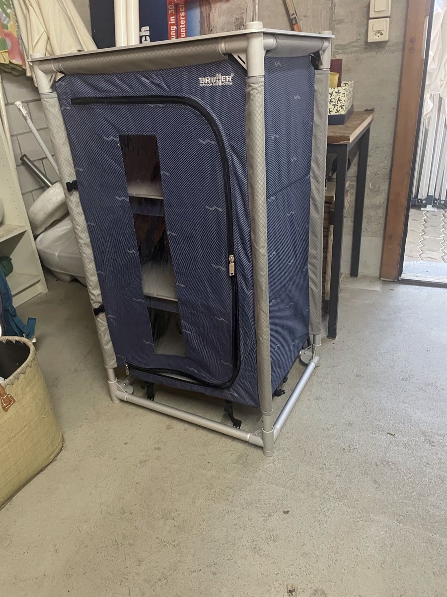 Armadi: Champingküche Campingschrank – Usato da Esslingen venduto da hup_rn9v 2