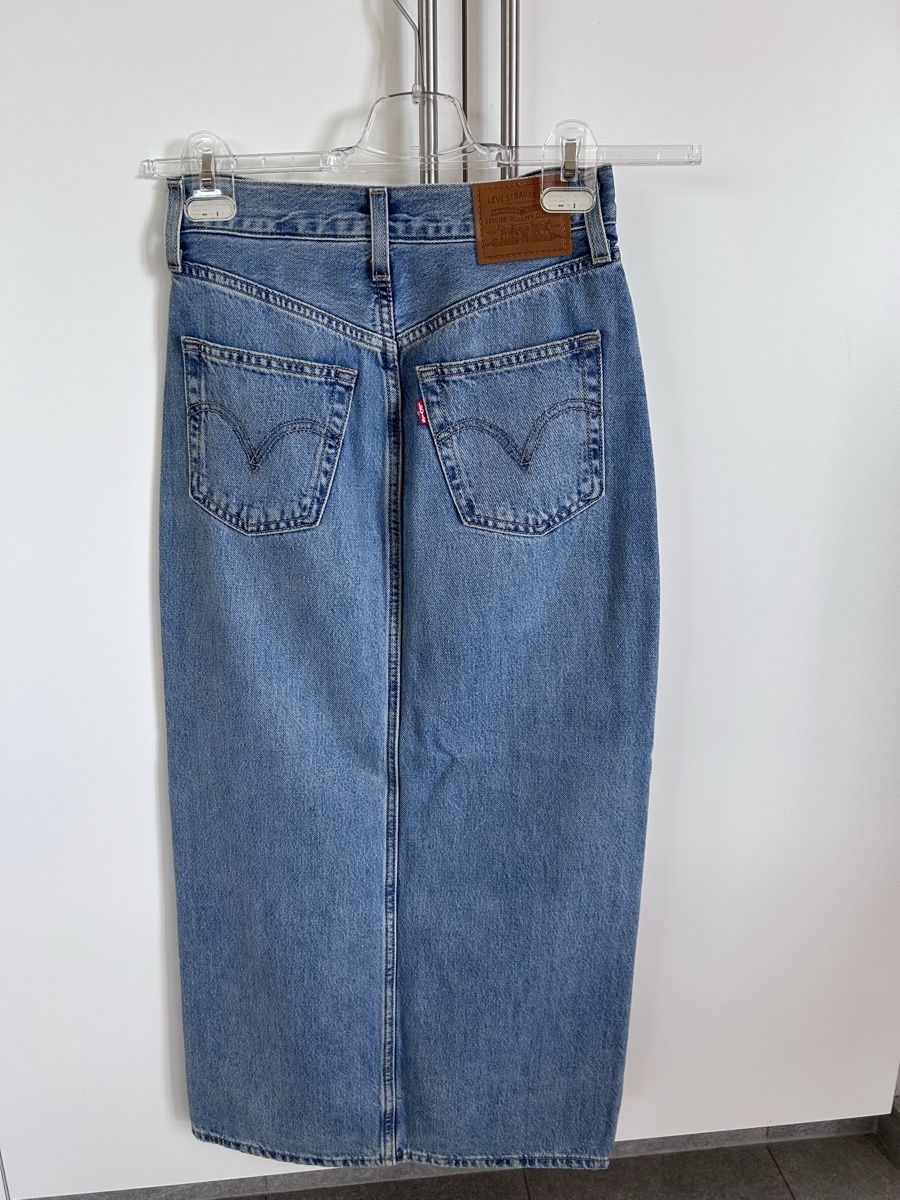 Levi's Gonne: Gonna jeans LEVI’S – Nuovo (secondo la descrizione) da Castel San Pietro venduto da sof_5f2g 1