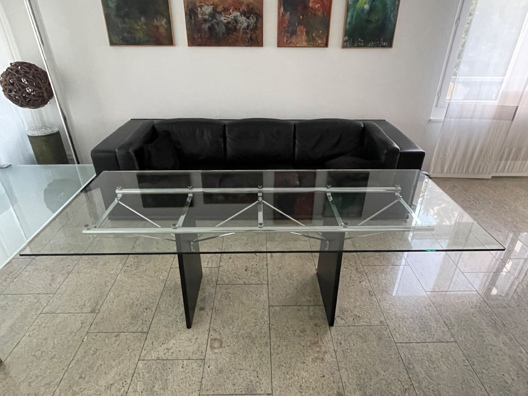 Victoria Möbel Tavoli: Victoria Design Glastisch / Esstisch / Designklassiker – Usato da Zug venduto da Jason_16 1