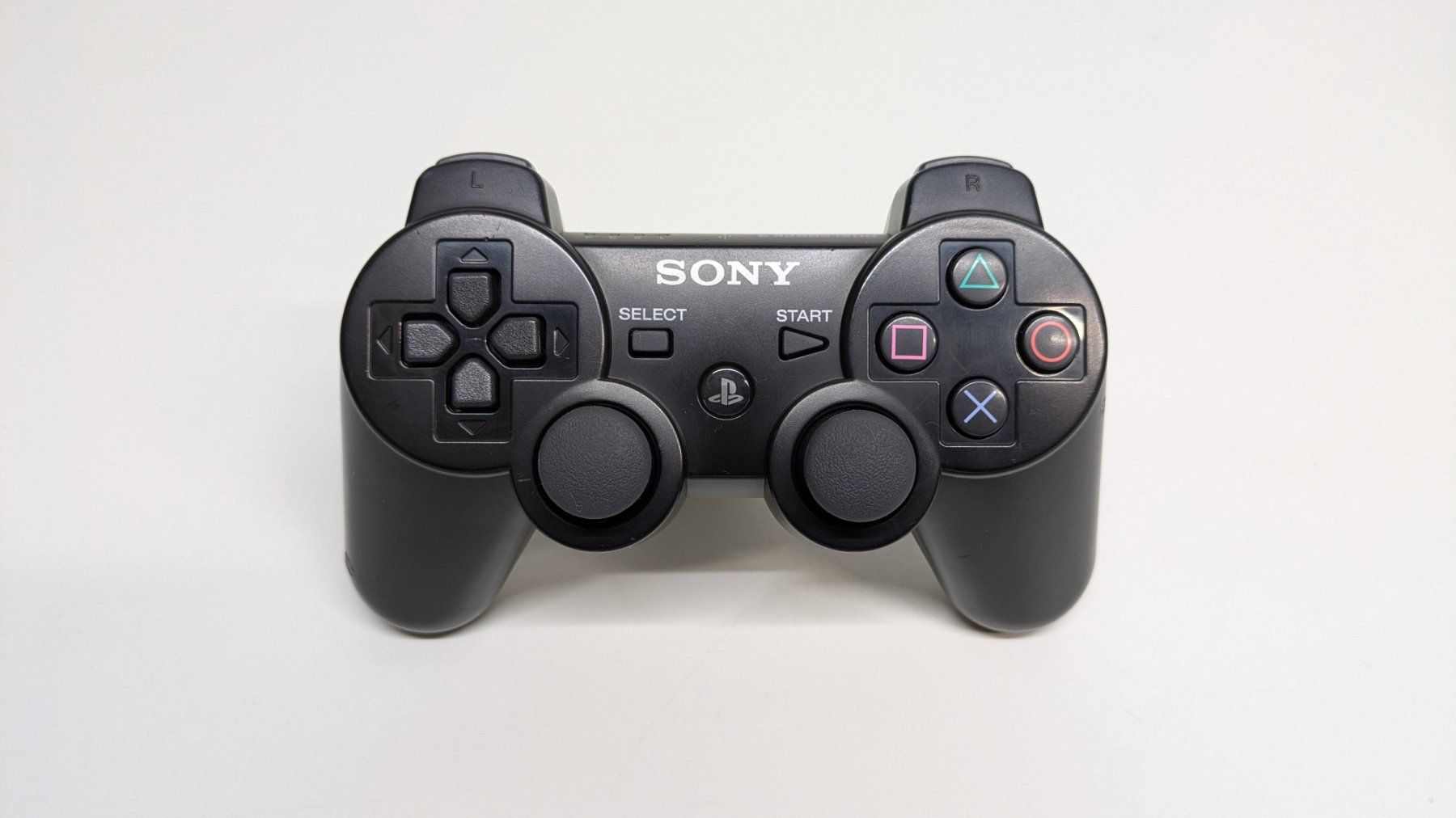 Sony Console: PlayStation 3 Super Slim mit 2 Controller – Usato da Menziken venduto da mame18 2