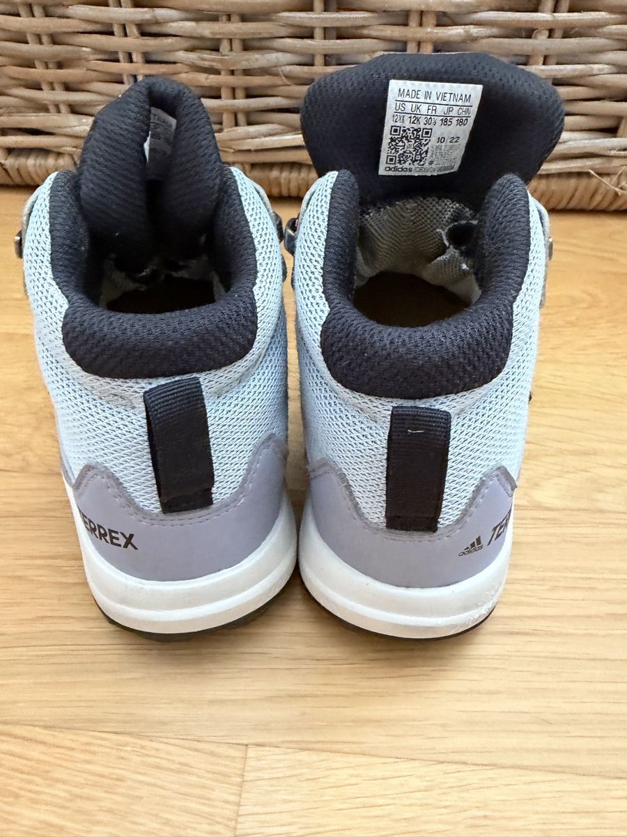 Adidas Scarpe per ragazzi: Treckingschuhe - Adidas Terrex 30.5 – Usato da Zürich venduto da yaelle106 3