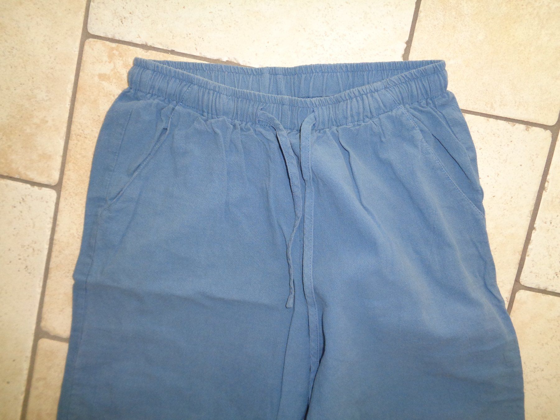 Shein Pantalons: Hose  Shein  Grösse 36 – D'occasion à Kreuzlingen par Robi-2003 1