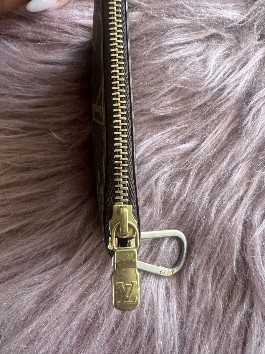 Louis Vuitton Portachiavi: Louis Vuitton Monogram Pochette Clés Schlüsselanhänger – Usato da Effretikon venduto da Briga.S. 2