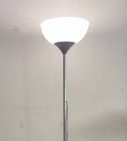 Stehlampe