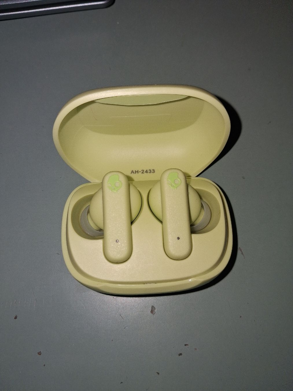 Skullcandy Cuffie: In Ear Kopfhöhrer Smokin' Buds – Nuovo e nell'imballaggio originale da Oberwil i. S. venduto da barakaka