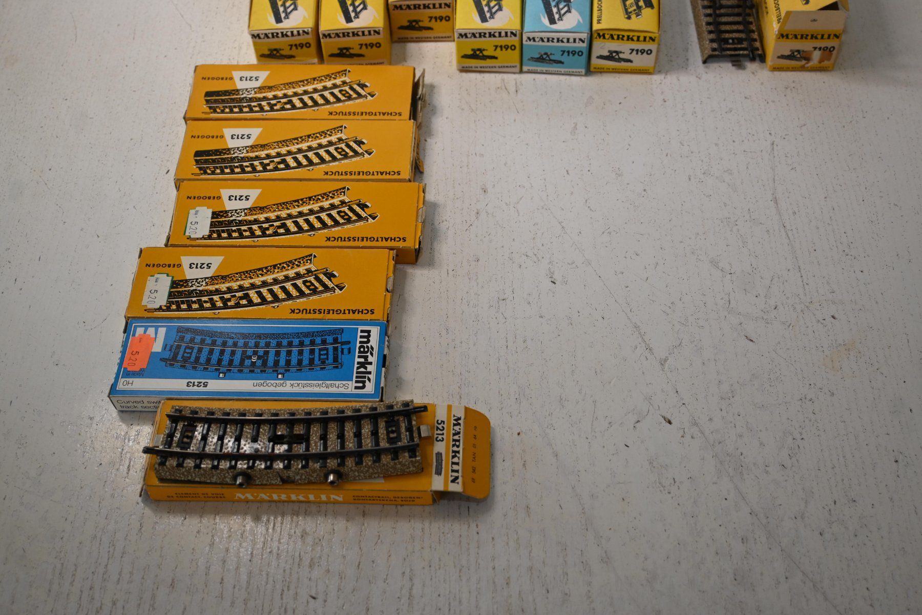 Märklin Modellini di ferrovie: Schaltgeleise , Prellböcke Märklin HO – Usato da Laupen ZH venduto da Zmoewe 3
