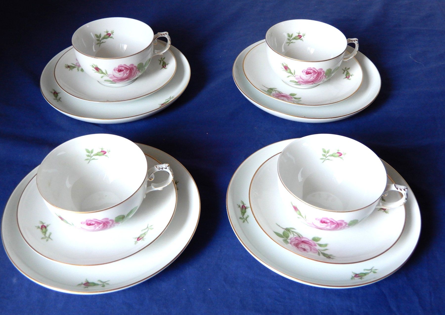 Fürstenberg Set di piatti: Fürstenberg rote Rose 4 x Teeset 3-teilig – Usato da Senèdes venduto da tintinette43 1