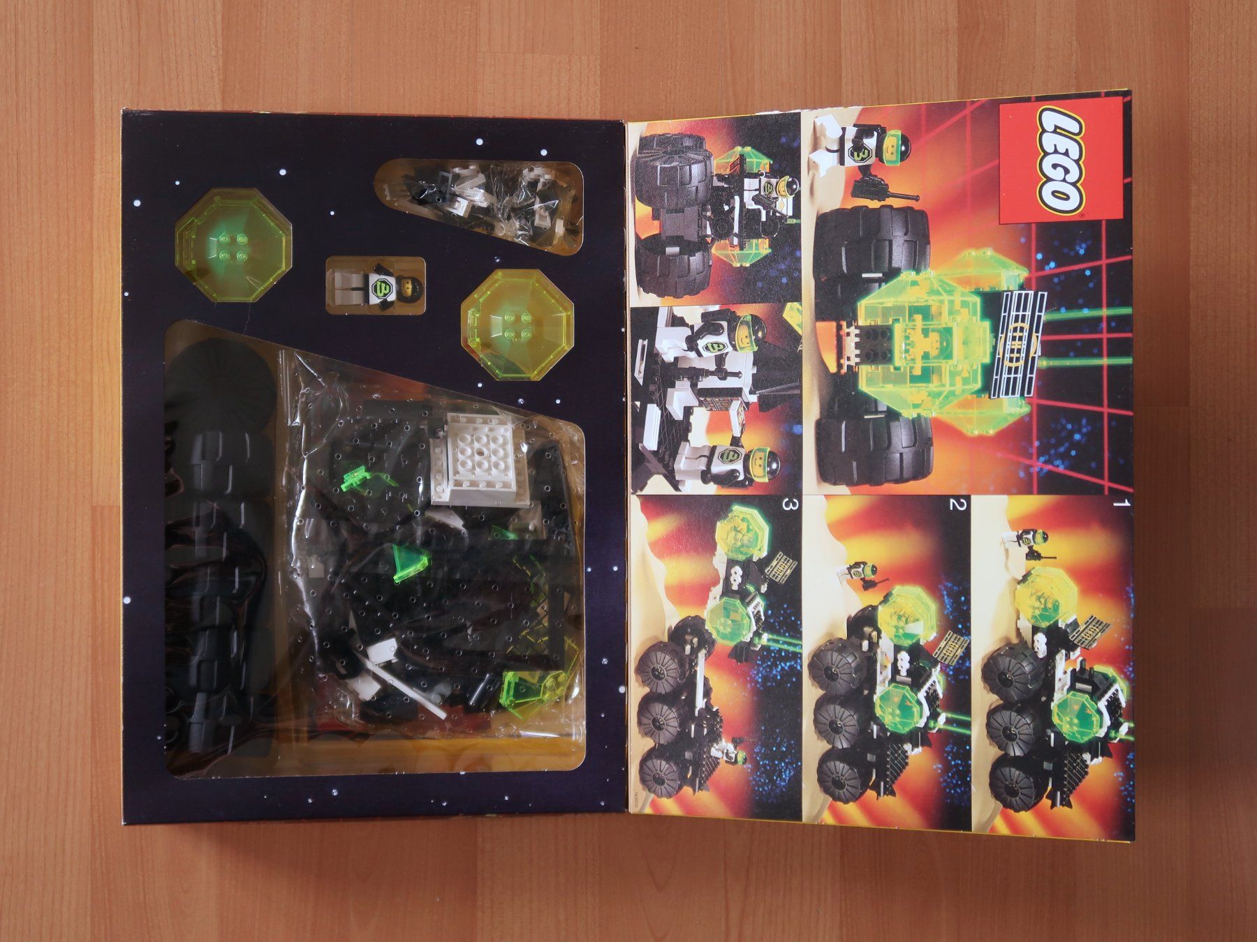 Lego Spielzeuge: Lego Space Blacktron 6933 Spectral Starguider – Neu und originalverpackt aus Oberwil b. Büren von nih_qt5f 6