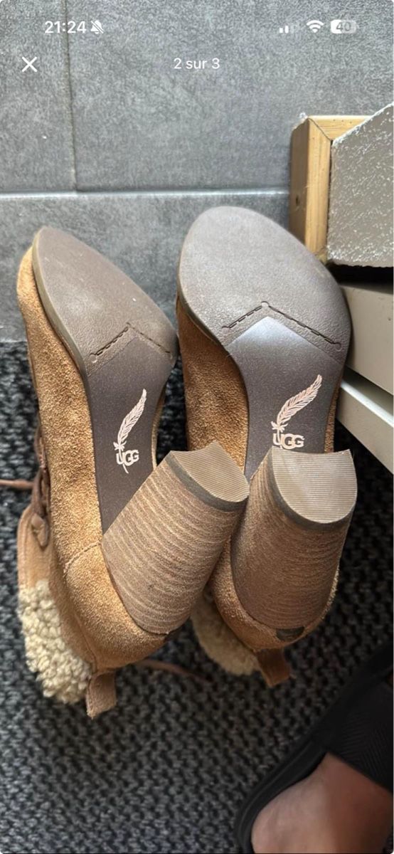 Ugg Scarpe da donna: UGG Bottine – Nuovo (secondo la descrizione) da Epagny venduto da Aazou872_Nb 1
