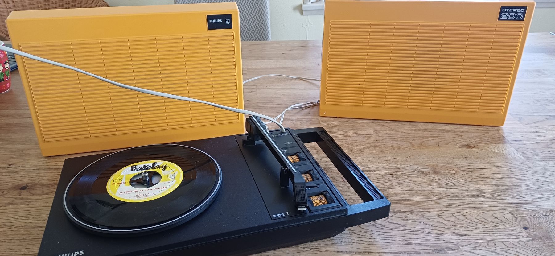 Philips Plattenspieler: Plattenspieler Philips  Sterio 200 – Gebraucht aus Flawil von Pinkmalibu