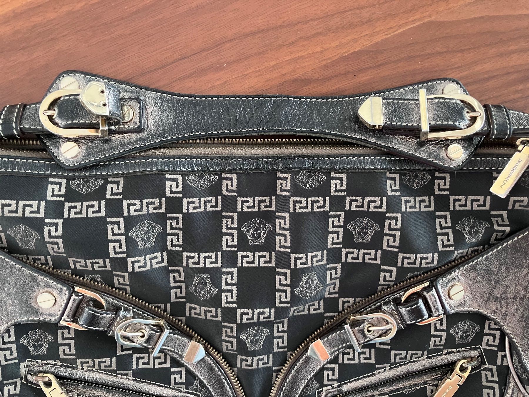 Versace Borse da donna: Versace Tasche – Difettoso da Windisch venduto da Lyudmila01 2