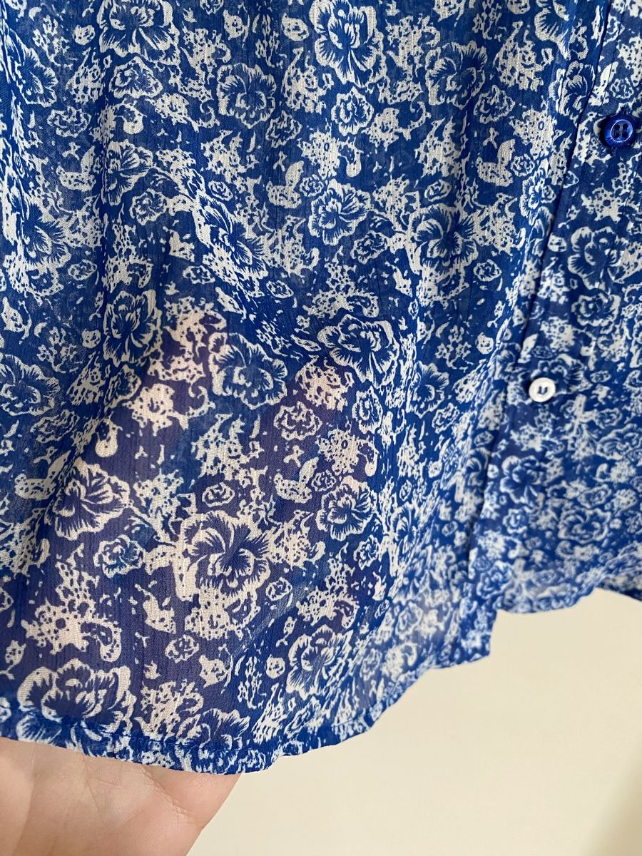 Superdry Camicette: Superdry Bluse blau weiss Blumenmuster Gr. M – Nuovo (secondo la descrizione) da Hünenberg venduto da a.u.849 2