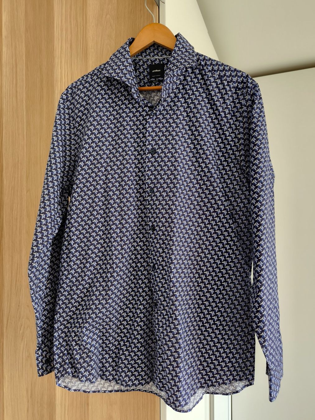 Strellson Camicie: Strellson Slim Fit Hemd, Gr. 44 – Usato da Niederrohrdorf venduto da yan_zkz6
