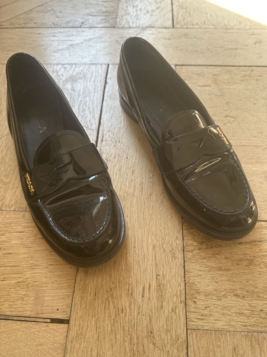 Prada Scarpe da donna: Prada Lack Loafer Gr. 37 – Usato da Zürich venduto da strickliesel1996