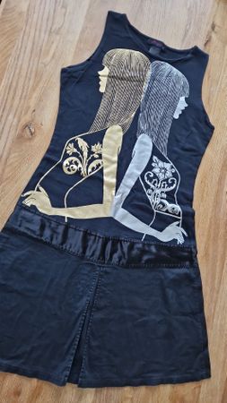 Cooles Sommerkleid mit speziellem Aufdruck, Grösse S