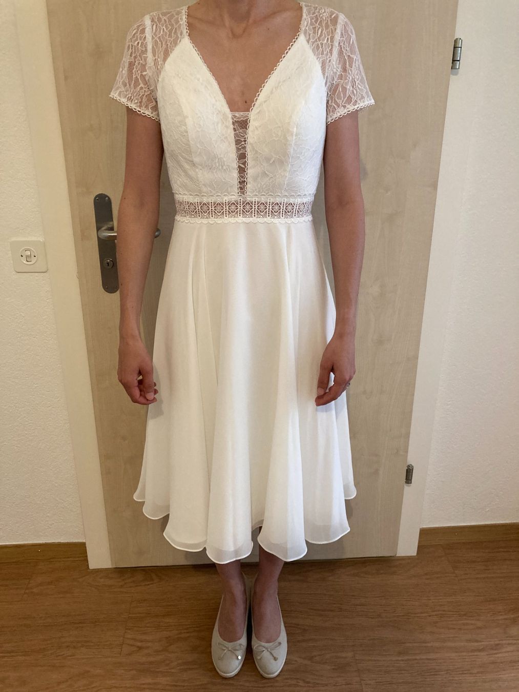 Vestiti: Brautkleid Standesamt  34/36 – Nuovo (secondo la descrizione) da Davos Platz venduto da vberchie 2