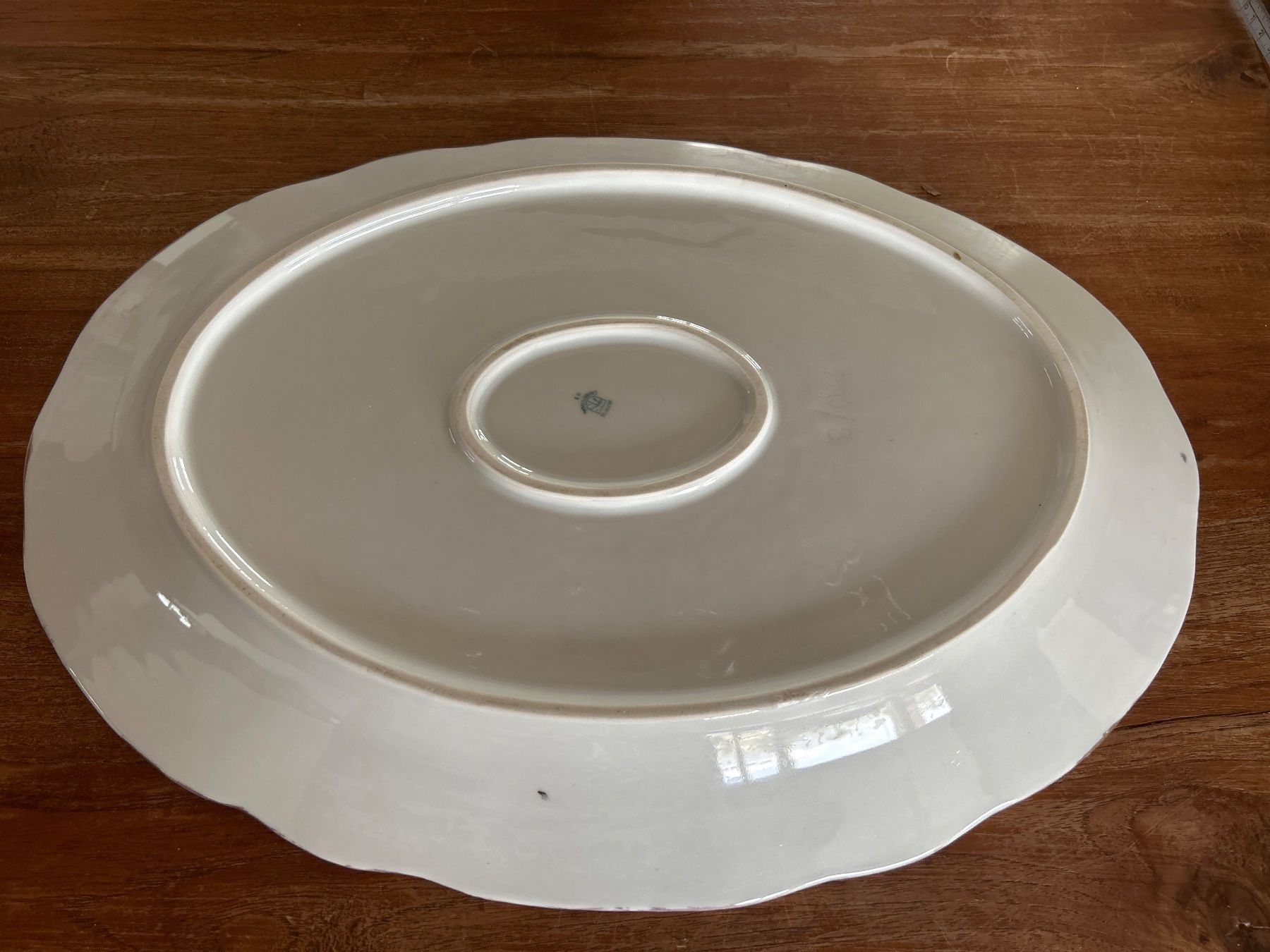 Servierplatten: Langenthal Servierplatte antikes Porzellan 43 x 31 x 5 cm – Gebraucht aus Regensdorf von Spyke55 3