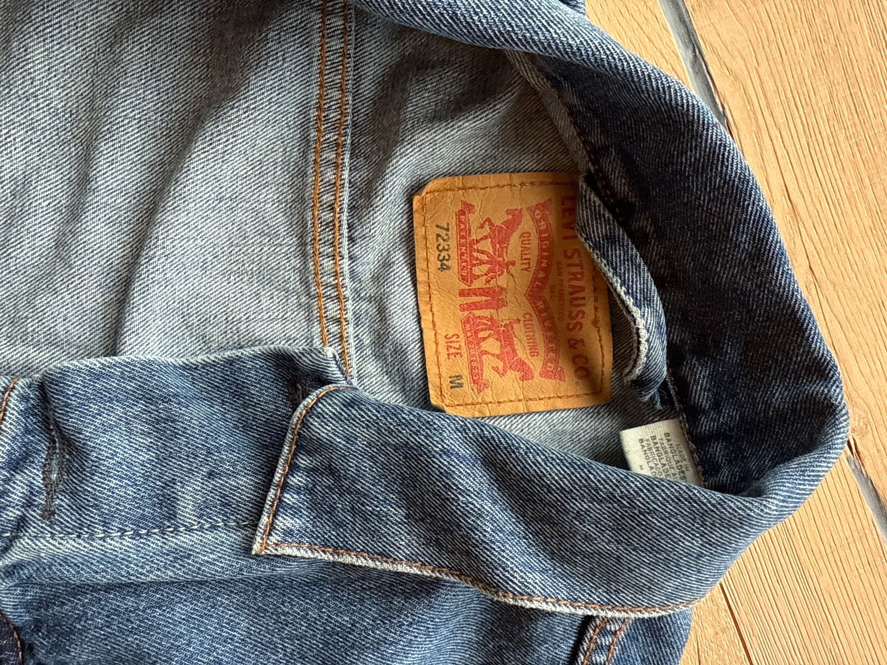 Levi's Giacche: Levi Strauss Jeansjacke Gr. M – Usato da Himmelried venduto da Dievole 2