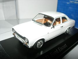 Ford Escort 1971 weiss 100 Jahre Ford Motor *Minichamps 1:43