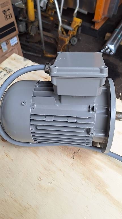 Motoren: Elektromotor – Gebraucht aus Rickenbach LU von KSCupra2 1