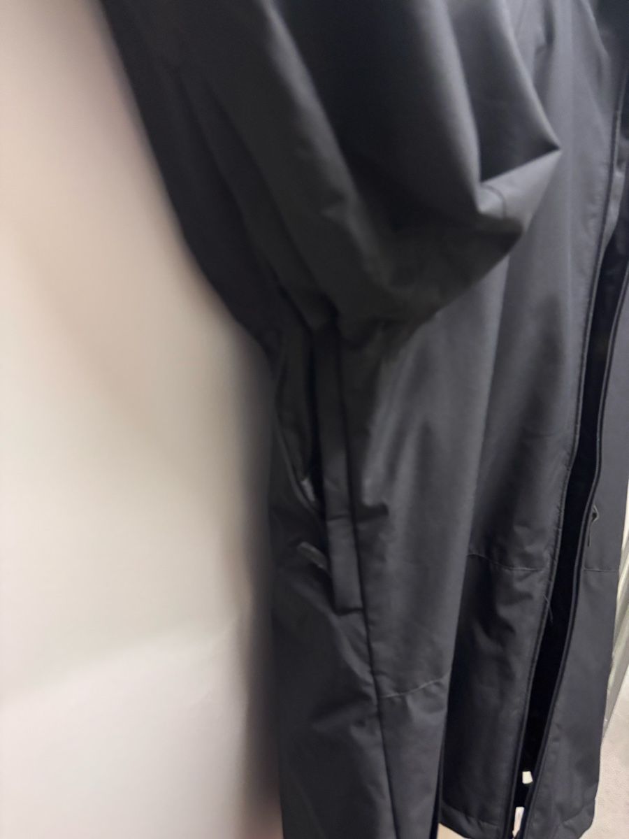 DC shoes Jacken: DC Snowboard Jacke – Gebraucht aus Oberkirch LU von mri_8qpz 5