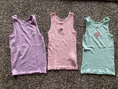 Unterhemd Peppa Pig / Paw Patrol Gr. 134/140