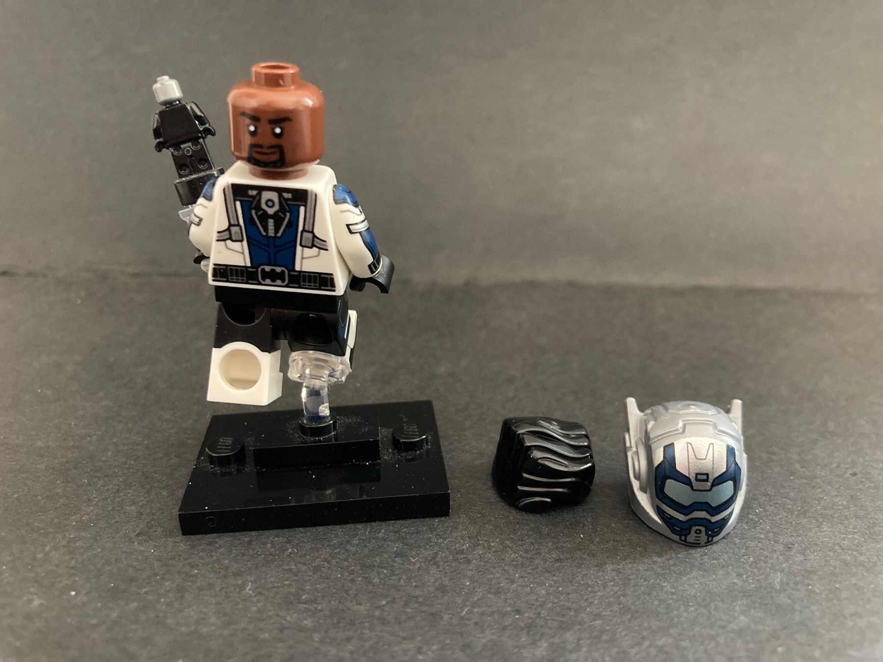 Lego Statuette: Goliath -LEGO Marvel Minifigur Series 2 71039 – Usato da Rombach venduto da polymerase01 2