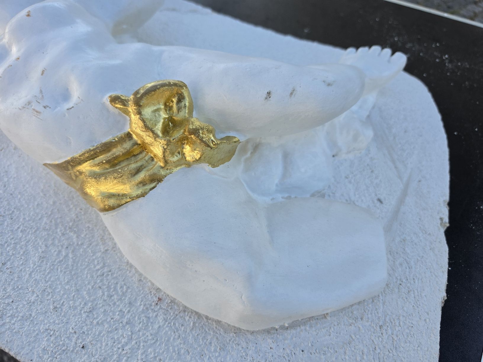 Statuette: Relief Engel mit Goldband Weiss/Gold  – Usato da Mettlen venduto da elios0888 2