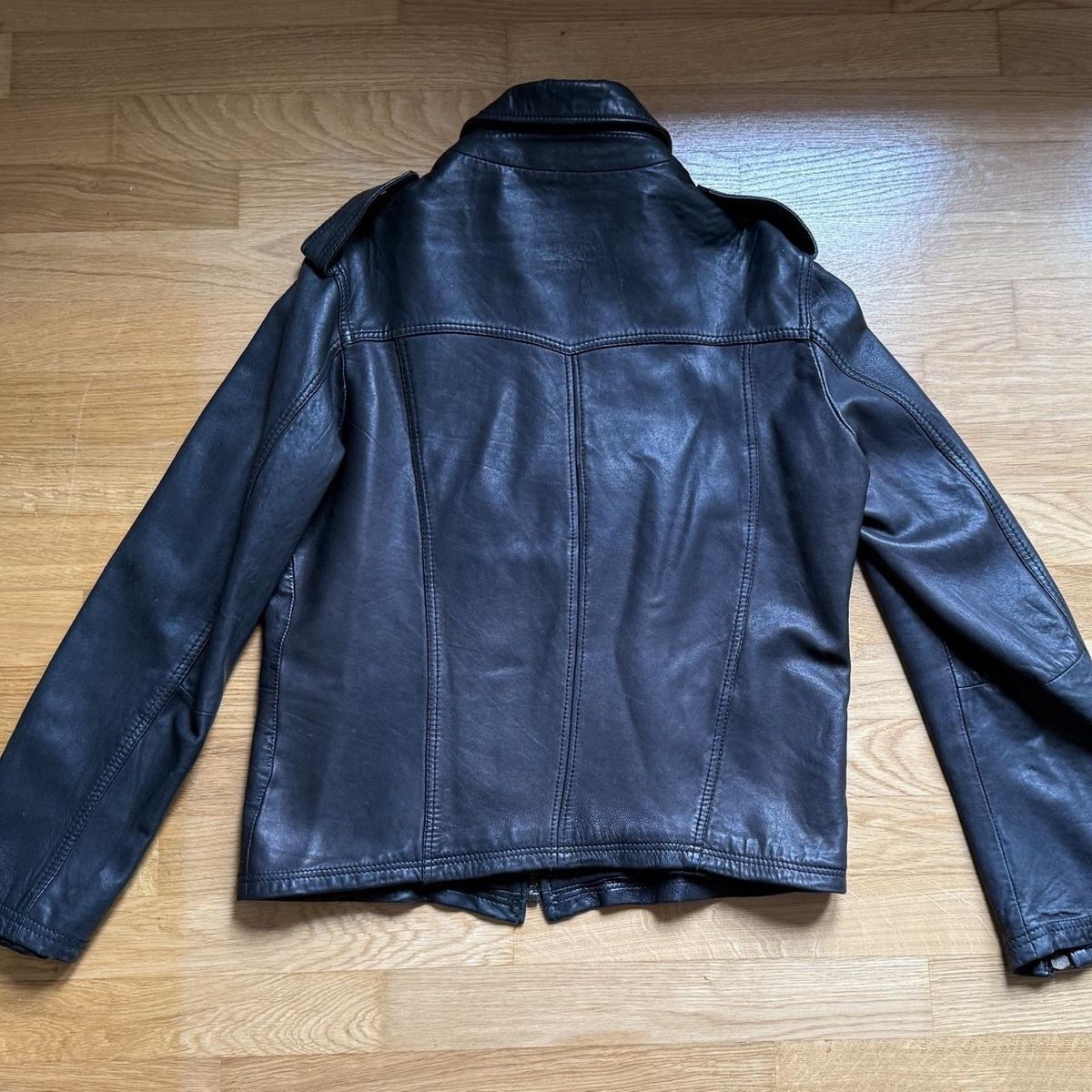 Dolce & Gabbana Jacken: Dolce & Gabbana Multipocket Leather Jacket – Gebraucht aus Zürich von sam_g2zl 4