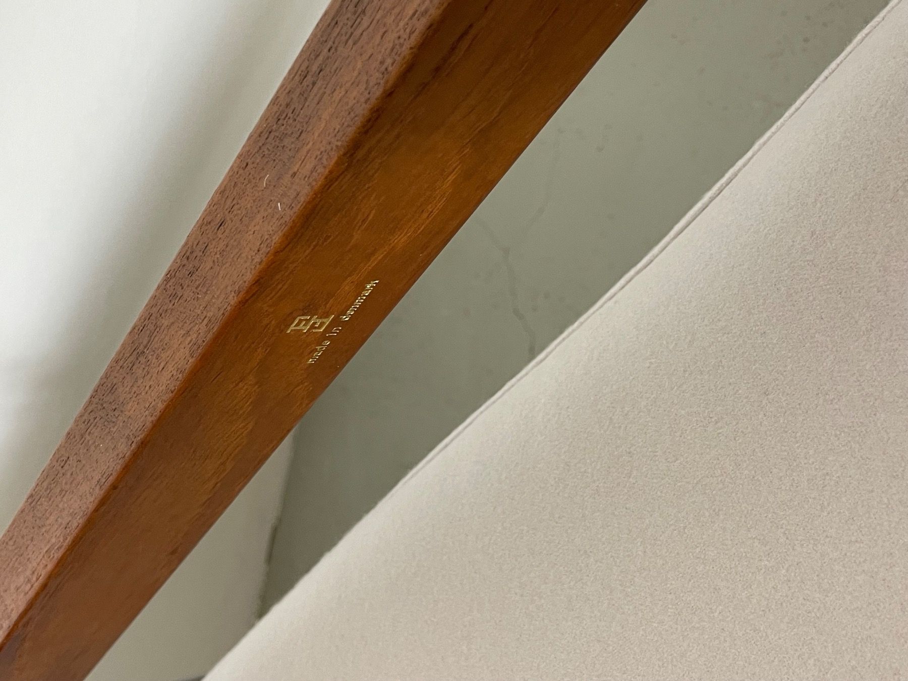 Sofas: Teak Daybed Minerva Hvidt & Mølgaard 2er Sofa restauriert – Gebraucht aus Basel von MidMod20C 8