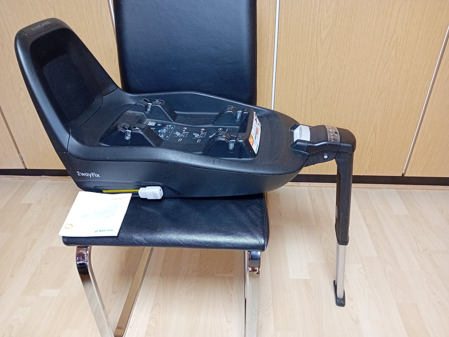 Maxi-Cosi Sièges auto: Maxi Cosi Pebble mit Isofix Station – D'occasion à Auw par luszur 6
