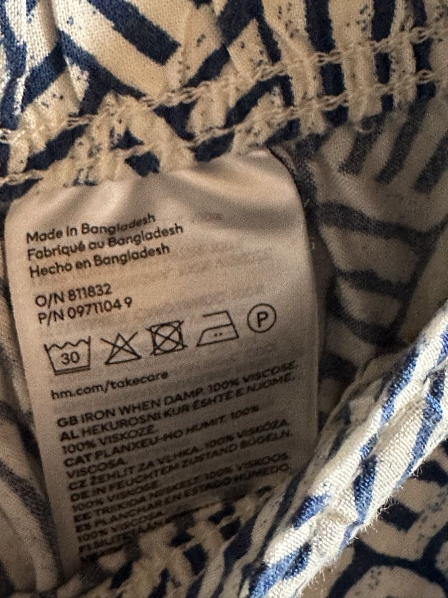 H&M Pantaloni: Hose H&M Gr. M 100% Viskose – Usato da Münsingen venduto da Secondhand89 2