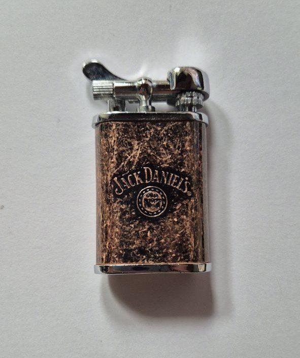 Zippo Accendini: Accendino Jack Daniel’s, stile Zippo – Usato da Cabbio venduto da Joker_Bane