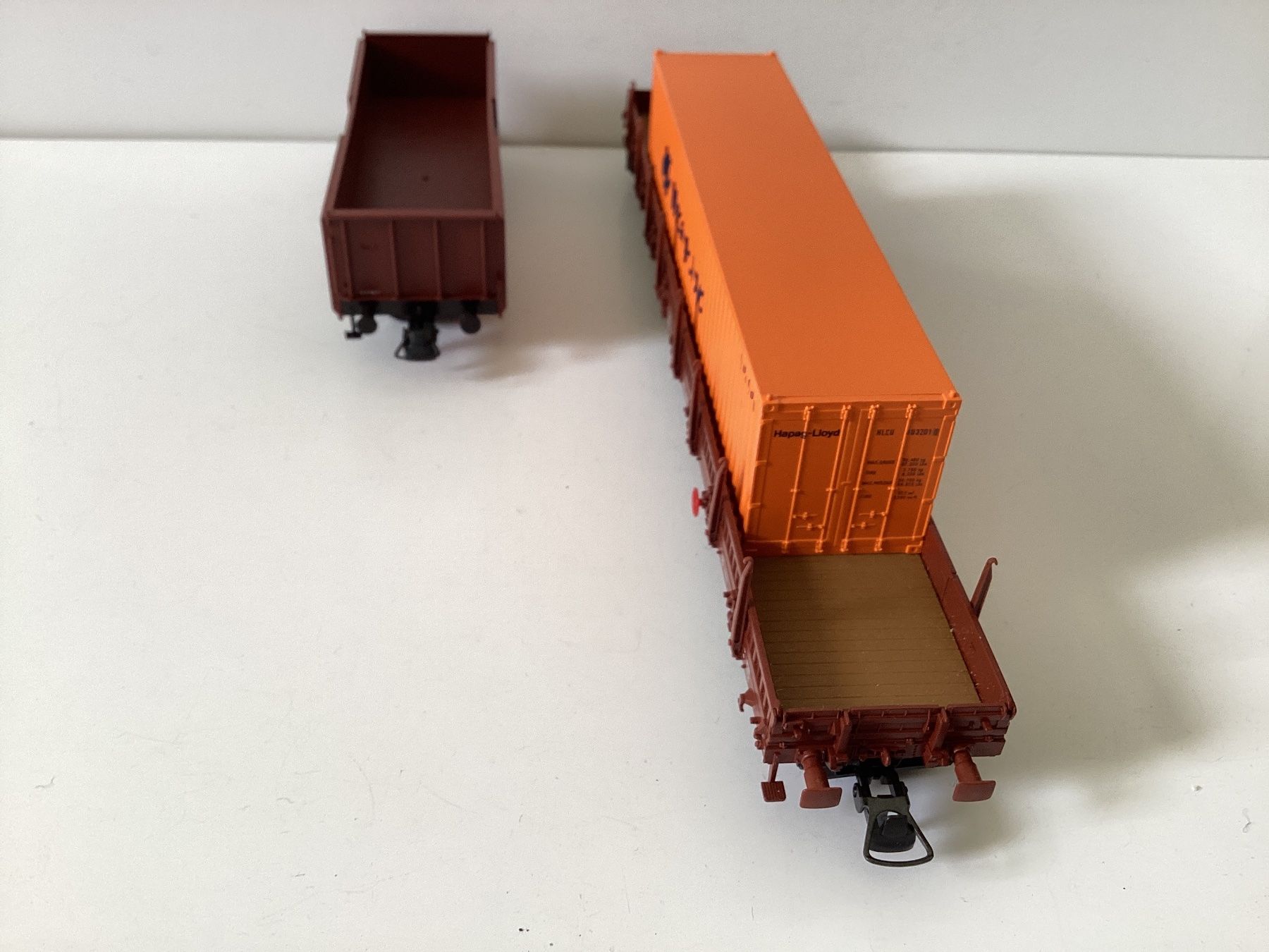 Fleischmann Modellini di ferrovie: Fleischmann Roco Güterwagen DR 1:87 H0 – Usato da Effretikon venduto da simtek_de 3