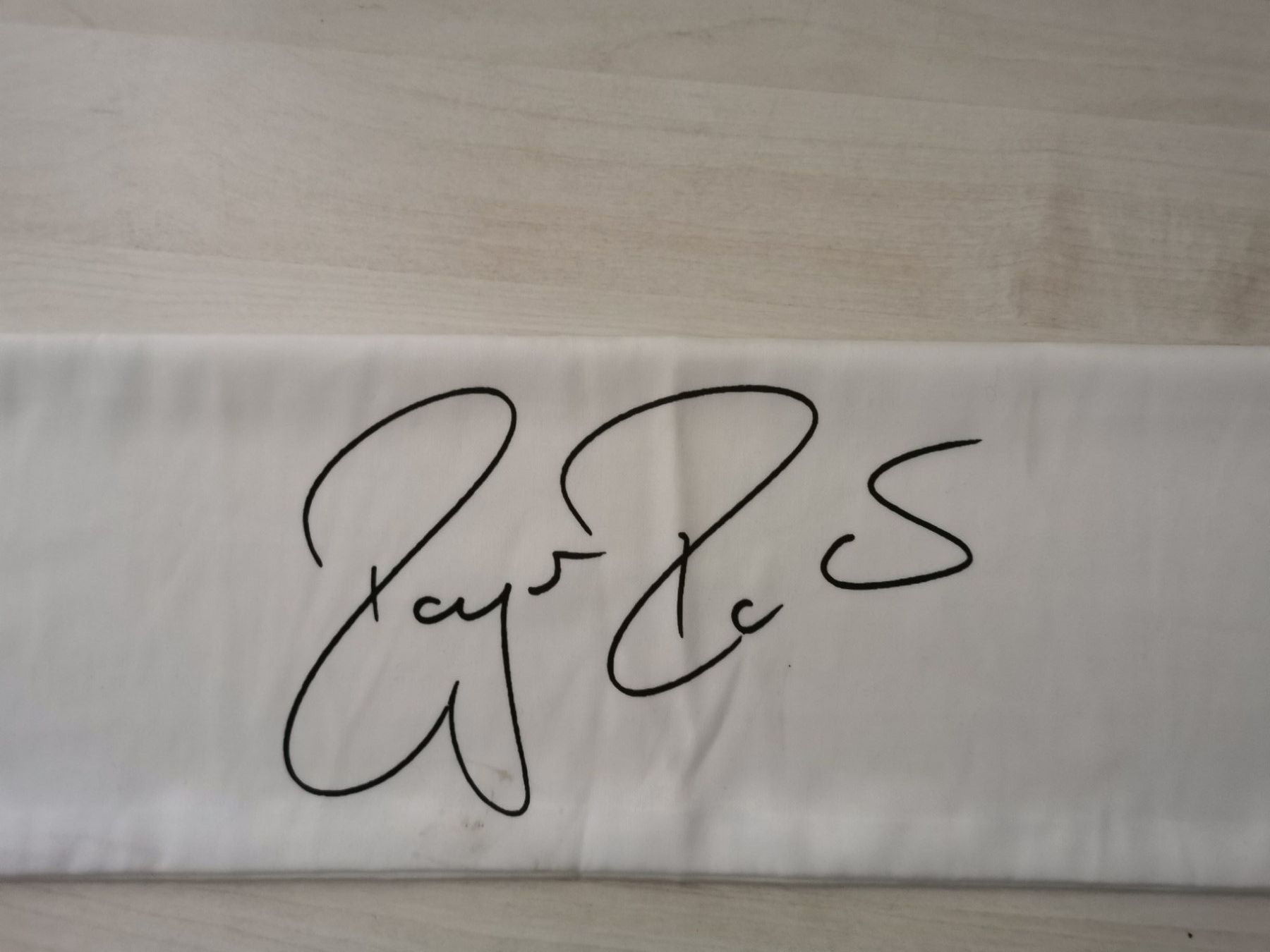 Foulard & Sciarpe: Roger Federer: Fan-Schal mit Porträt – Nuovo (secondo la descrizione) da Emmenbrücke venduto da rko_pv98 1