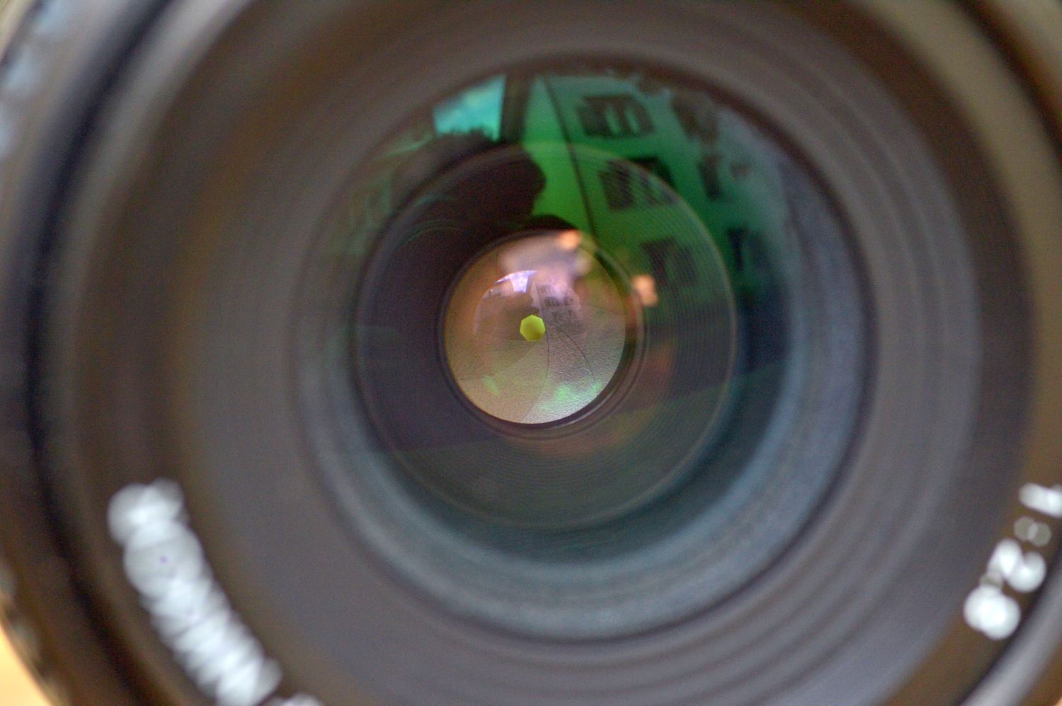 Nikon Objektive: Nikon AF 28mm f2.8 – Gebraucht aus Lichtensteig von dan_rj7z 4