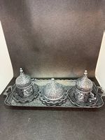 Orientalisches Kaffeeset aus Metall mit Tablett