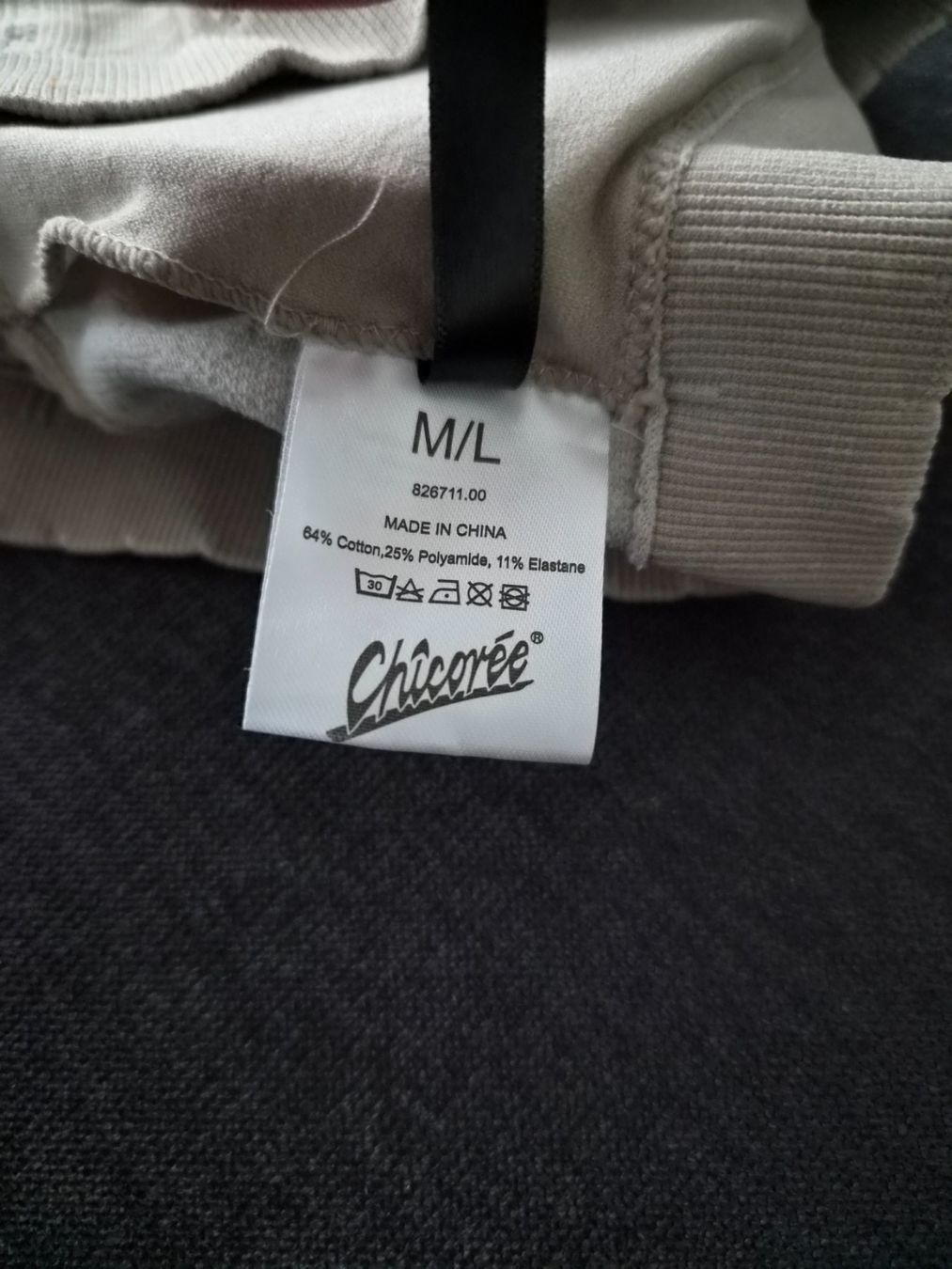 Altra biancheria intima: Bralette/Bustier/Softbra Gr. M/L von Chicorée – Usato da Niederrohrdorf venduto da Miripfiri 5