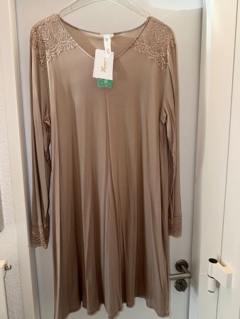 Nachthemd HANRO L neu