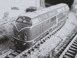 Spur N V221 DB Diesellok