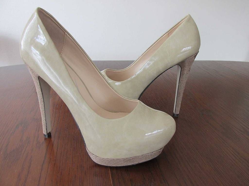 Scarpe da donna: Souliers à talons BATA – Usato da La Sarraz venduto da jaccardmar 1