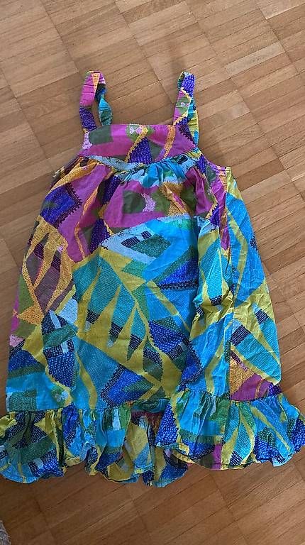 Vestiti & Gonne: buntes Mädchen, Sommerkleid  – Usato da Greifensee venduto da Greifensee12 1