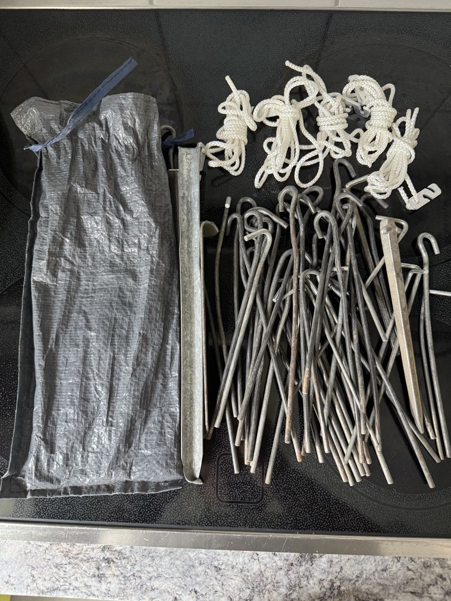 Accessori: Lot Zeltheringe und Schnüre – Usato da belp venduto da Squashbiker10