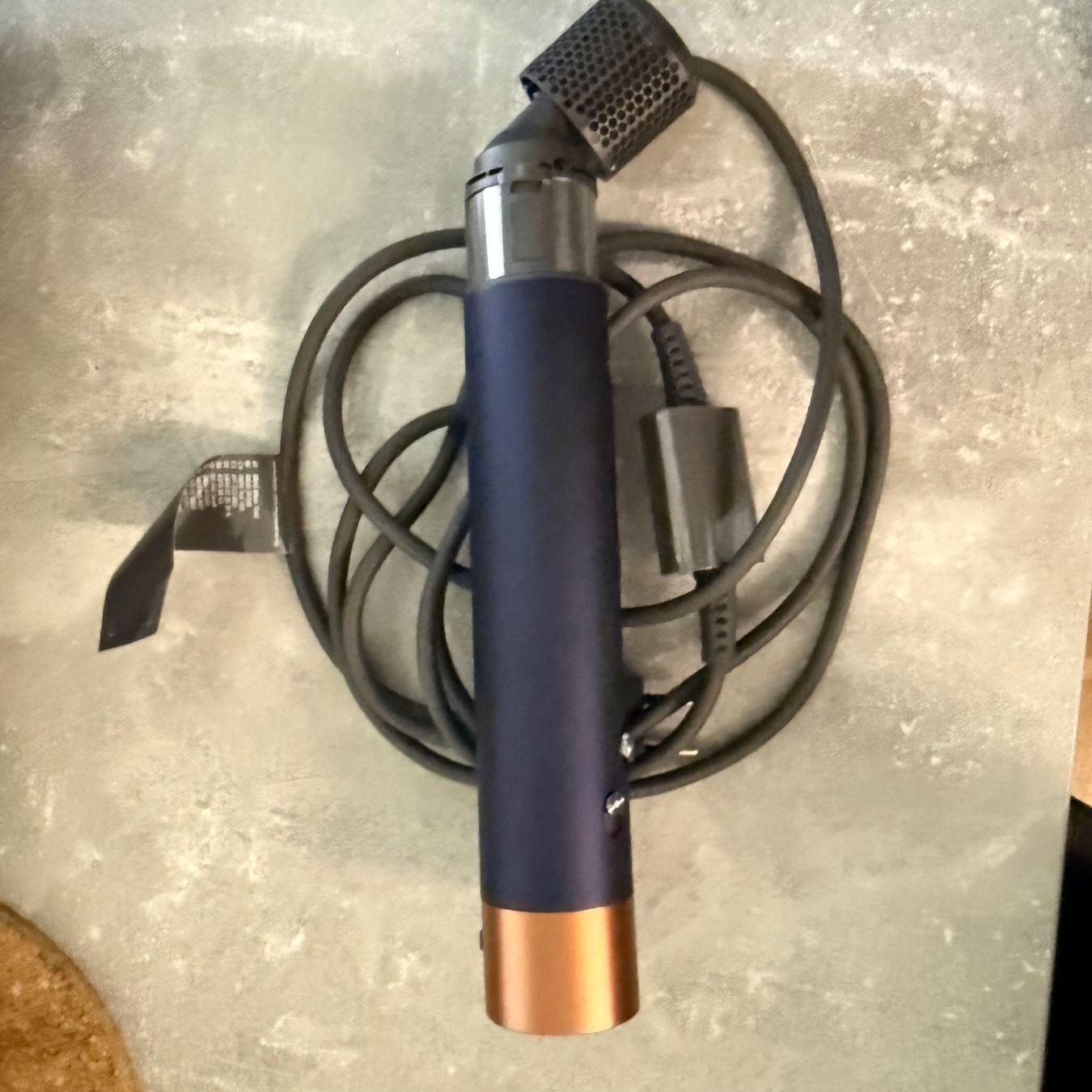Dyson Föhn: Dyson Airwrap – Defekt aus Regensdorf von ZH-Shop