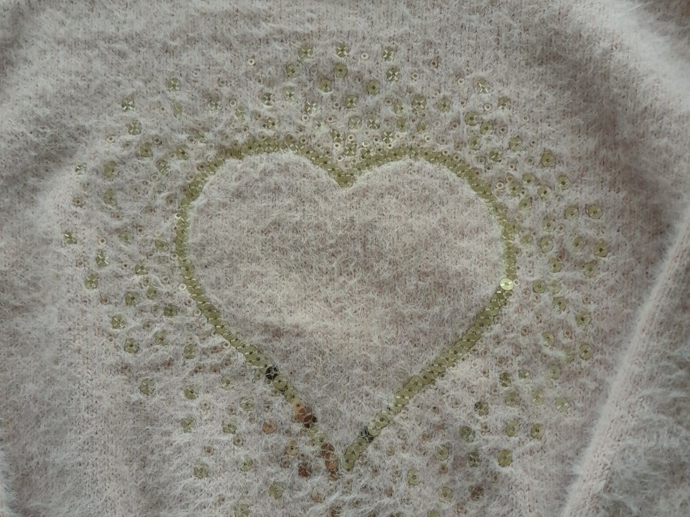 C&A Maglioni & Felpe: flauschiger Pullover Grösse 122 von c&a Paillettenherz – Usato da Worb venduto da Osterthal 1