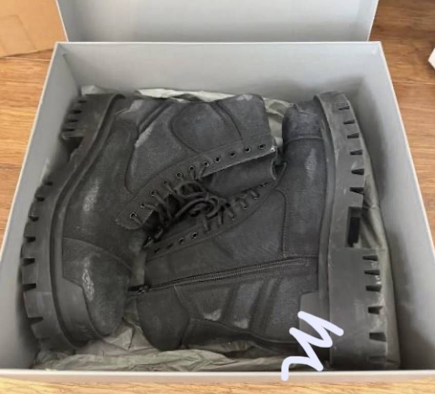 Chaussures hommes: Strike Boots 43 – D'occasion à Rombach par aph3x