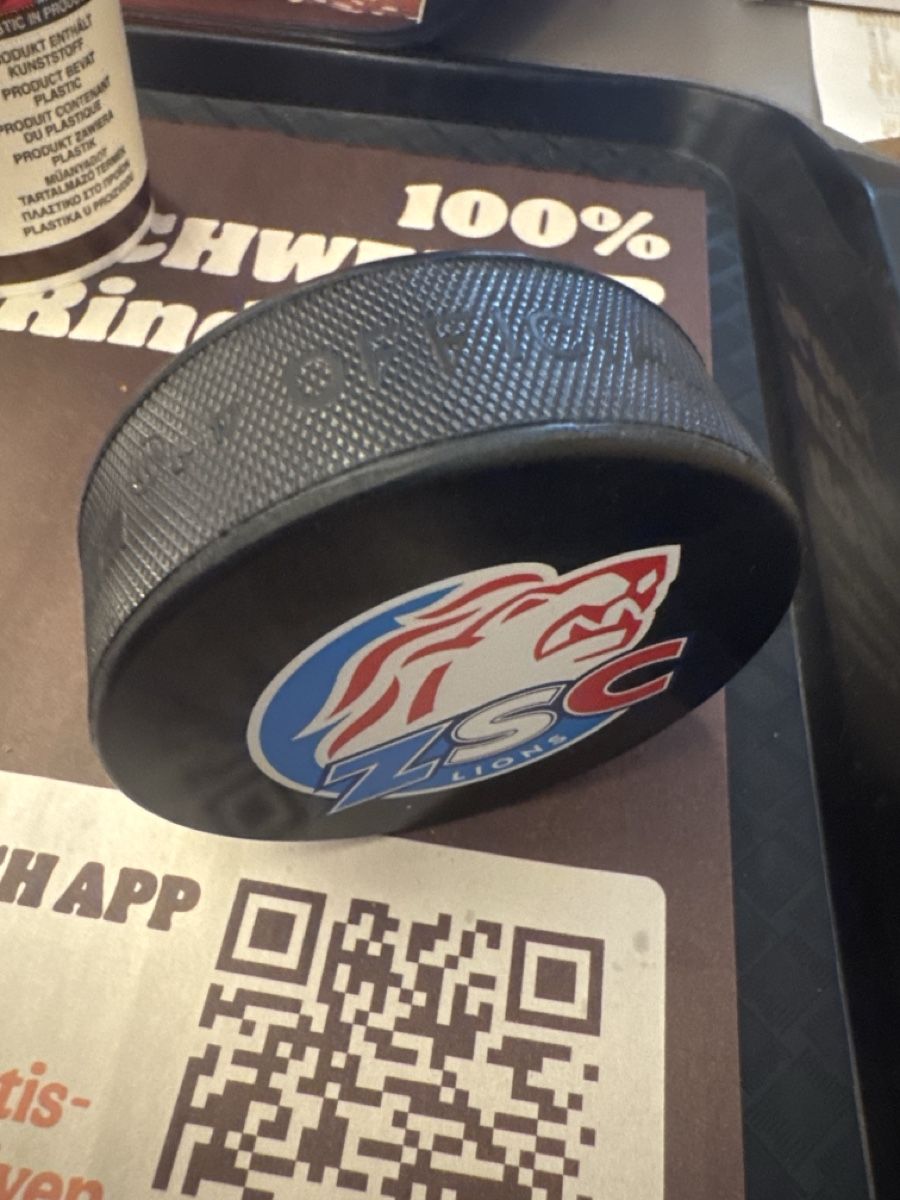 Palloni: Puck Burger King ZSC Lions – Nuovo (secondo la descrizione) da Solduno venduto da cik_7wv7 2