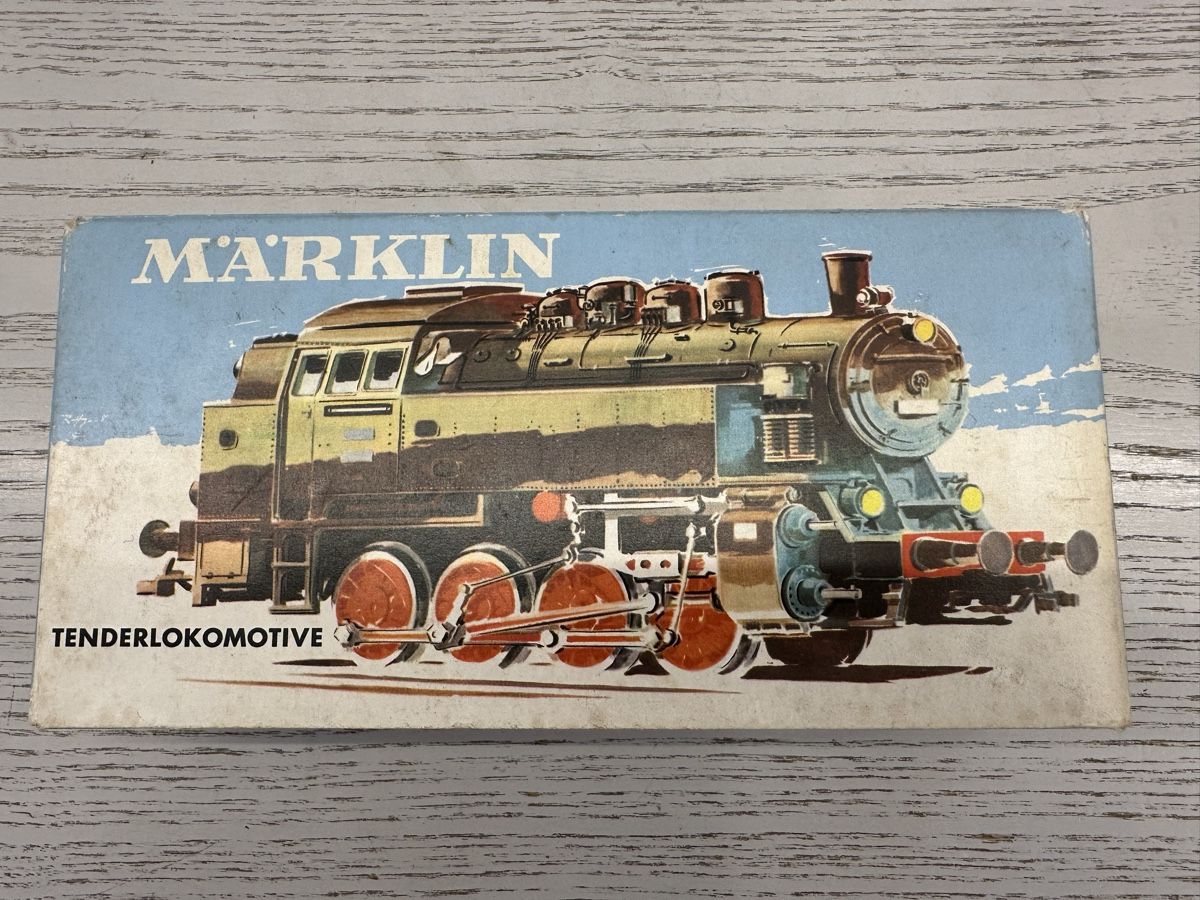 Märklin Modelleisenbahnen: Märklin 3032 DB BR 81 Tenderlok – Gebraucht aus Lupsingen von New-Haven 7