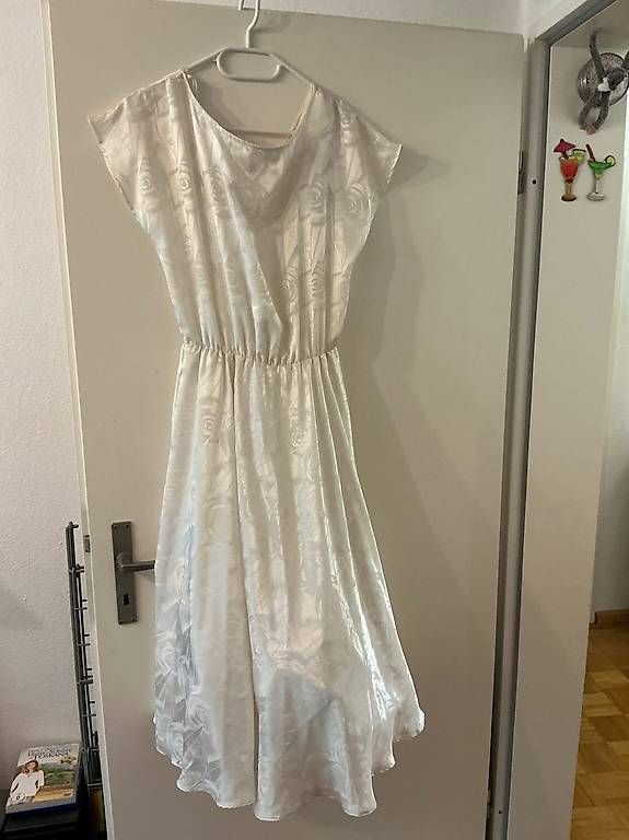 C&A Vestiti: Nostalgie Weisses Kleid mit Bolerjäckchen Grösse 40 – Usato da Oberwil BL venduto da Nikki13 1