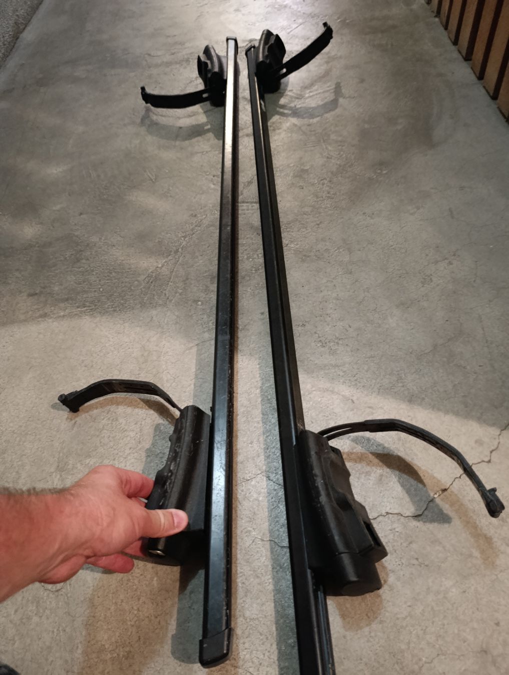 Thule Dachträger: Barre de toit Dacia Duster  – Gebraucht aus Lavey-Village von pas_7xd2 2